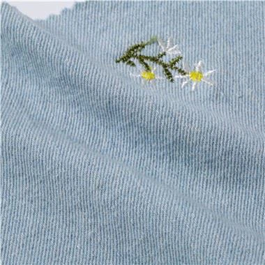 پارچه جین نخی دوزی شده